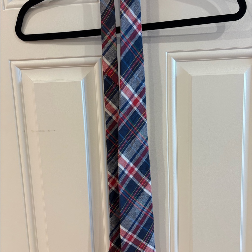 Pendleton Navy and Yellow Plaid Tie 100% wool - Picture 4 of 4
